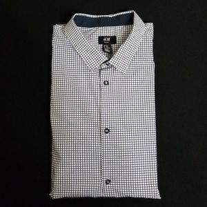 H&M Men's Slim Fit Long Sleeve Shirt